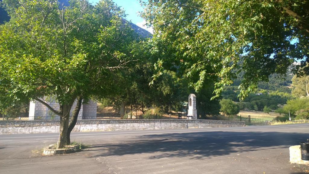 Hani Zemenou Arachova Esterno foto