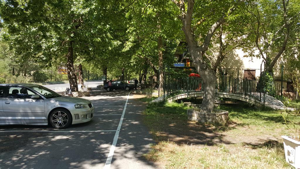 Hani Zemenou Arachova Esterno foto