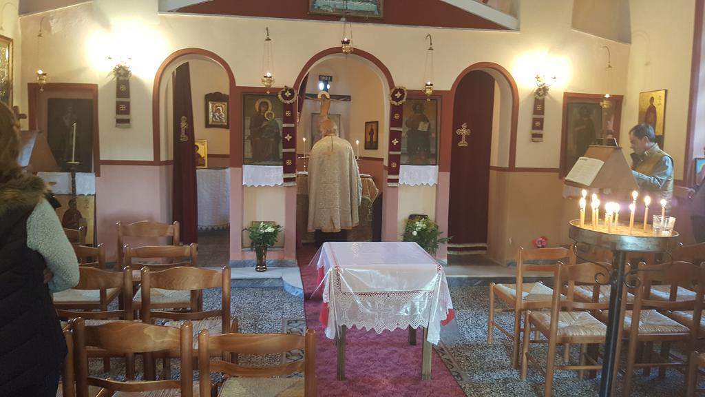 Hani Zemenou Arachova Esterno foto